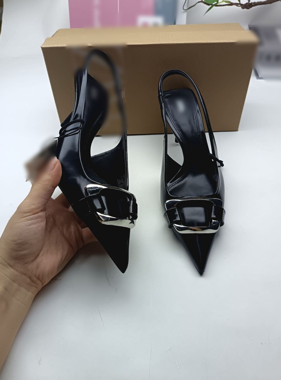 Pointed-Toe Skinny Heels